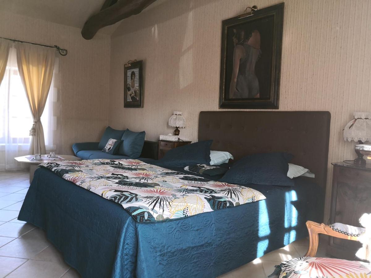 Mansle-les-Fontaines La Fontaine Des Arts B&B 외부 사진